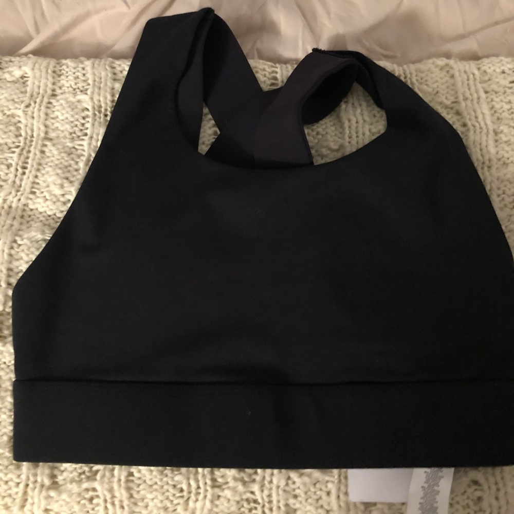 black fabletics sports bra NWT